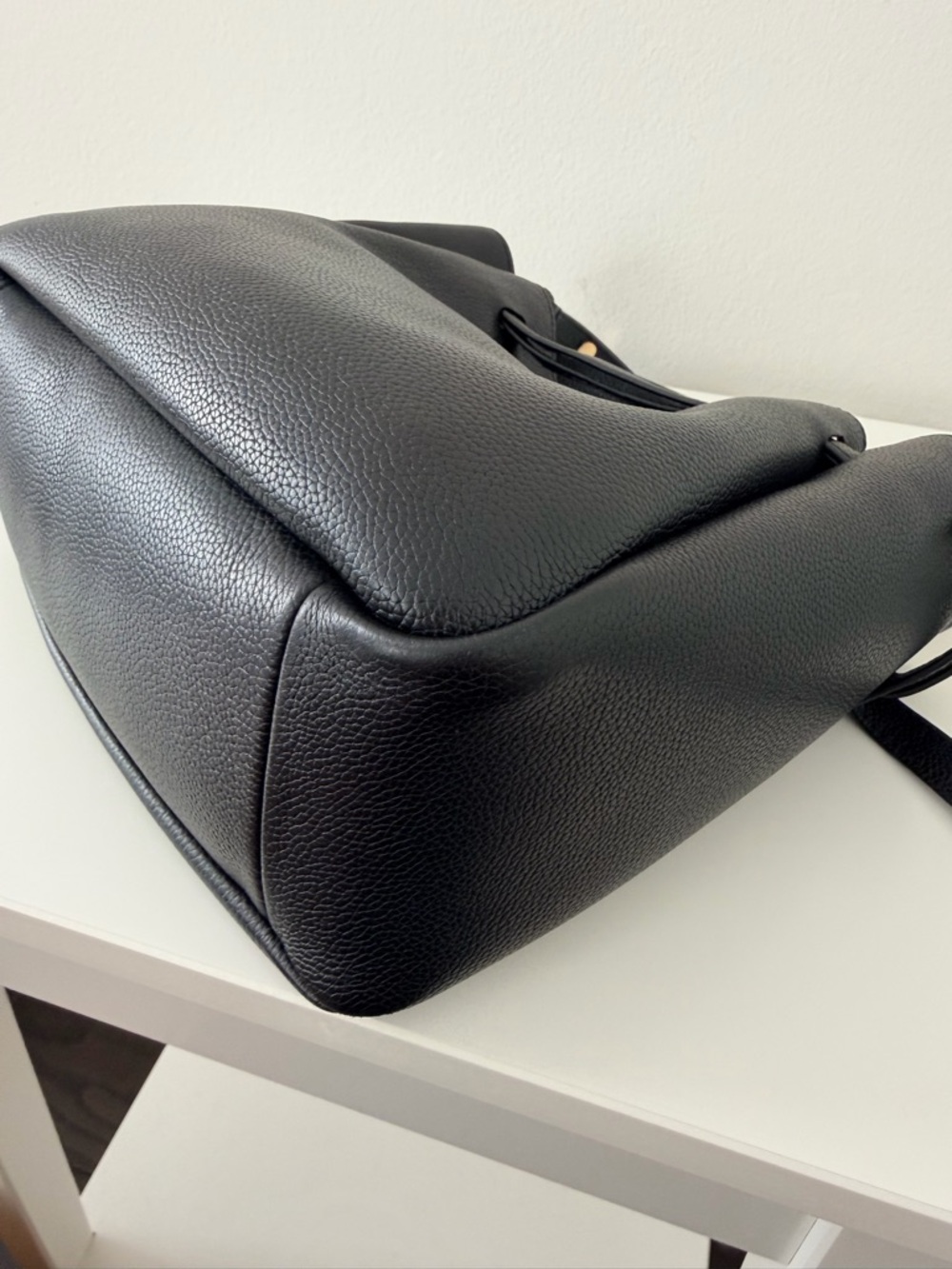Tory Burch Romy Bucket Bag - Picture 10 of 16